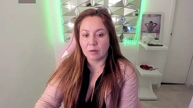 camixxx m online show from October 15, 1:03 pm