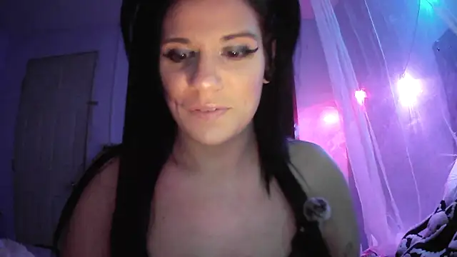 ovmilf online show from November 19, 4:01 am