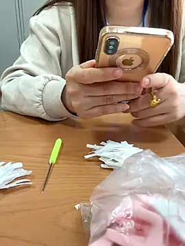 PhuongNhi21 online show from October 24, 2:29 am