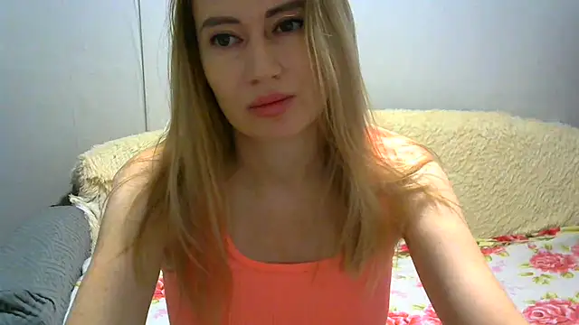 JessFoxxx online show from October 15, 4:04 am