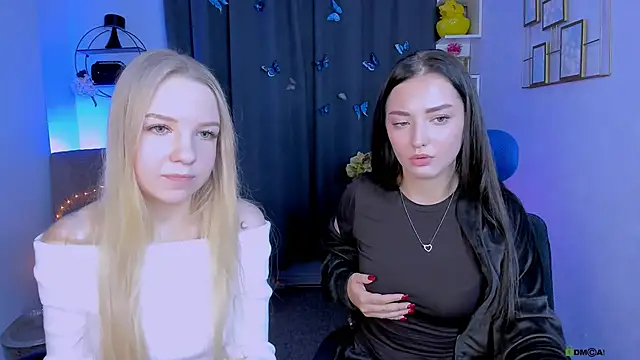 Snapshot of miki-niki chatting on October 1, 12:21 pm miki-niki online show from October 1, 12:21 pm