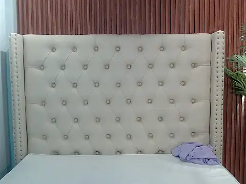 imperfect zandra online show from September 20, 6:50 pm