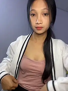 vyvy777 online show from October 27, 1:23 am