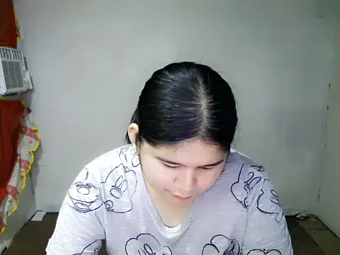 Snapshot of skinnygirl_69 chatting on September 14, 3:48 am skinnygirl 69 online show from September 14, 3:48 am