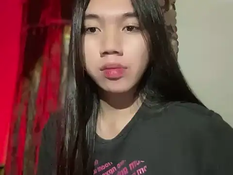 kat mire online show from November 25, 9:04 pm