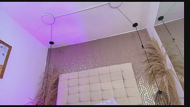 FGLuna online show from November 6, 4:35 pm