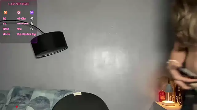 Snapshot of Demi_Maddison chatting on September 26, 4:26 pm Demi Maddison online show from September 26, 4:26 pm