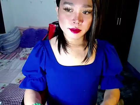 Urassiansweetcummer online show from September 25, 3:05 am