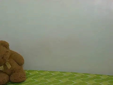 furbbygwapa online show from February 17, 4:23 am