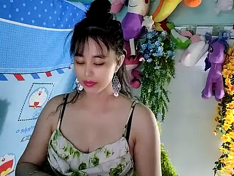 emgaixinhngoan online show from November 9, 2:57 pm