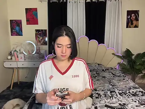 KateMadness online show from March 28, 3:33 pm