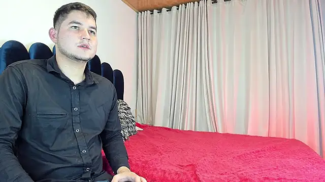 CameronyMartinn online show from March 1, 2:11 am