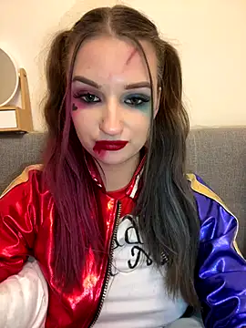 AdelinaEmber online show from October 31, 3:49 pm