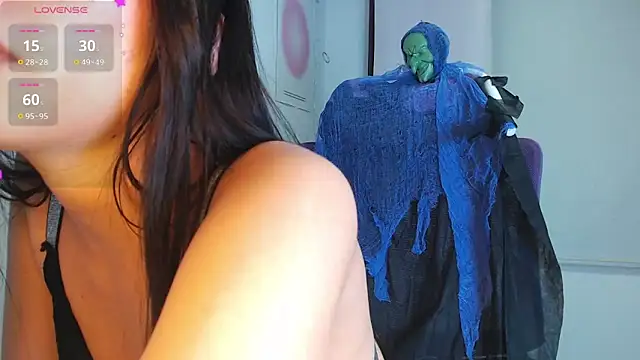 Cleogh  online show from October 23, 1:33 am