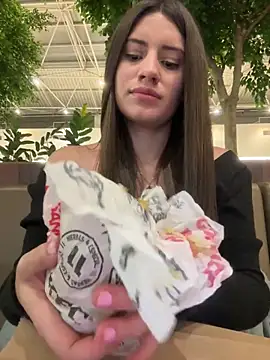 Isabella21  online show from March 1, 2:11 am