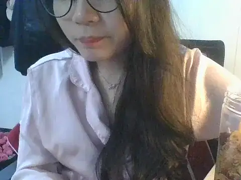 Linzly online show from October 26, 3:24 am