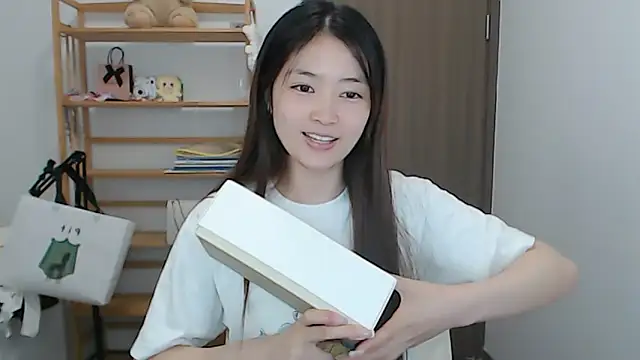 Mimi-cnbaby online show from April 25, 1:03 pm