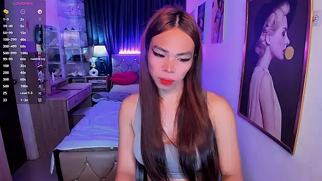 Snapshot of celeste_fucker chatting on October 9, 10:41 am celeste fucker online show from October 9, 10:41 am