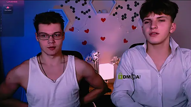Snapshot of lucas_long_ chatting on October 7, 10:25 pm lucas long online show from October 7, 10:25 pm