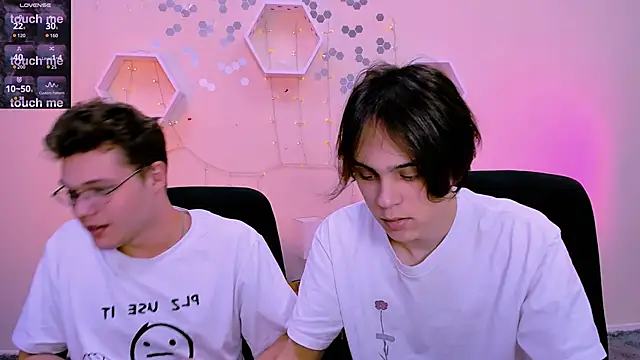 lucas long  online show from November 9, 11:17 am