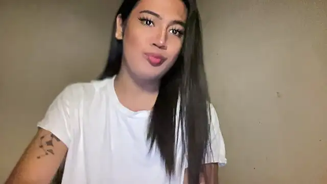 Snapshot of fallon_empress143 chatting on September 16, 9:23 pm fallon empress143 online show from September 16, 9:23 pm