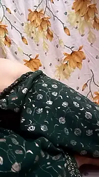Snapshot of Ritika_ranii chatting on October 10, 8:52 am Ritika ranii online show from October 10, 8:52 am