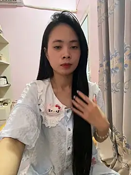 Snapshot of Dau-Tayy chatting on September 13, 10:12 am Dau-Tayy online show from September 13, 10:12 am