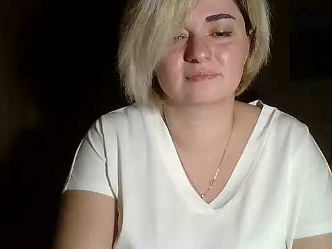 Snapshot of Wymini chatting on October 5, 9:31 pm Wymini online show from October 5, 9:31 pm