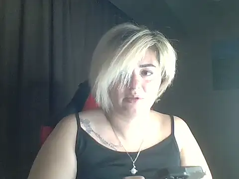 Snapshot of Wymini chatting on September 22, 1:04 am Wymini online show from September 22, 1:04 am