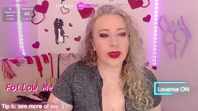 sofiacurvy 45 online show from November 14, 9:48 pm