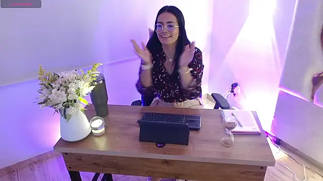 Rosalind tay online show from October 24, 11:06 am