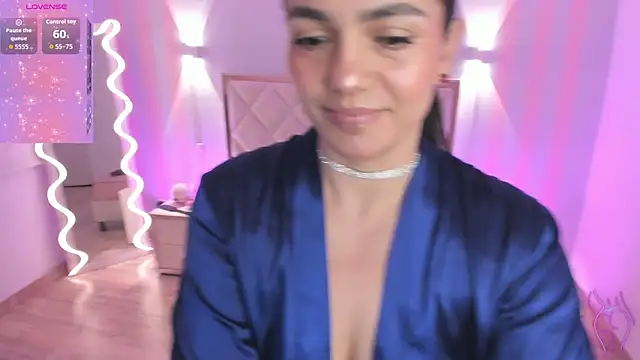 Rosalind tay online show from April 16, 11:10 am