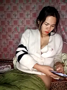 Ladygirl x online show from November 26, 9:16 pm