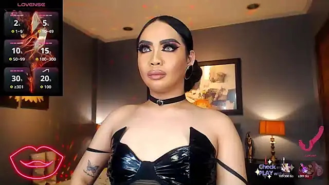 FridaHumphrey online show from March 4, 7:20 pm