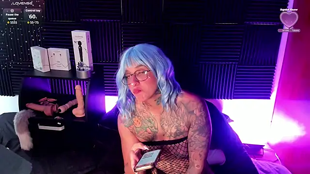 kinkyboat23 online show from October 14, 9:06 pm