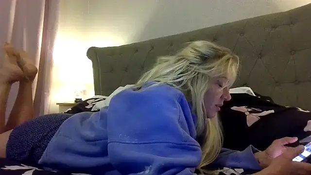 stormy p online show from October 14, 8:55 pm