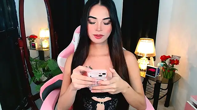 FantasyDorothy online show from May 21, 1:42 pm