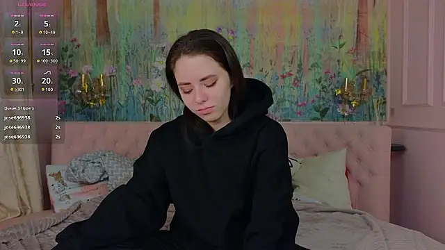 IvoryWood  online show from March 3, 4:24 pm