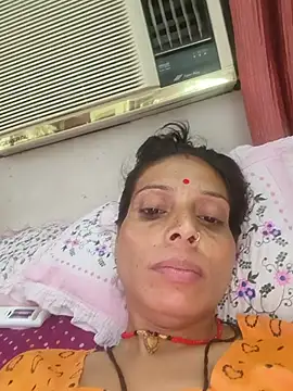 ISHANI-SINGH online show from July 20, 2:08 pm
