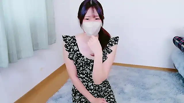  Shuka  online show from March 10, 3:10 am