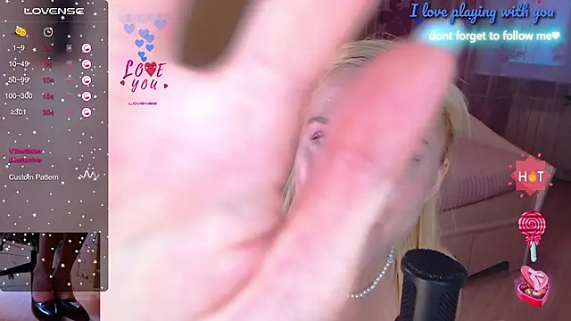 LiSinDoll online show from October 17, 6:38 am