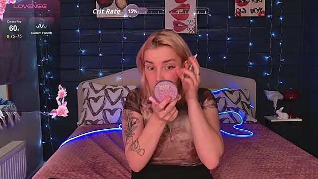 Crystal Jull online show from April 19, 5:40 am