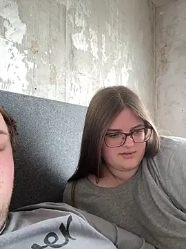 CurvyPaar2 online show from February 19, 1:43 pm