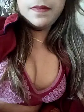 payalsharma95 online show from April 24, 5:05 pm