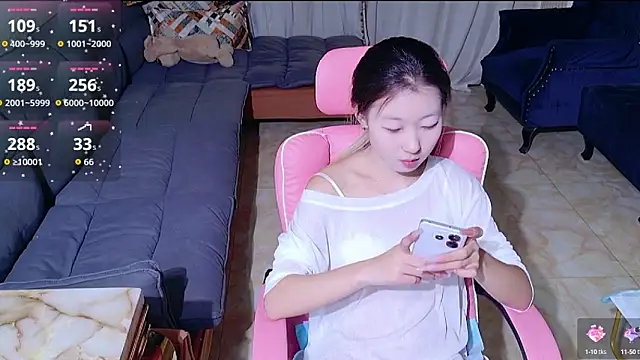 Snapshot of Deserve_E chatting on September 17, 2:48 pm Deserve E online show from September 17, 2:48 pm