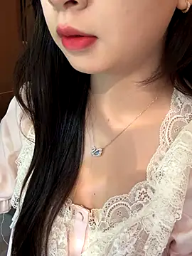 Snapshot of Nana_kute20 chatting on September 17, 5:49 am Nana kute20 online show from September 17, 5:49 am