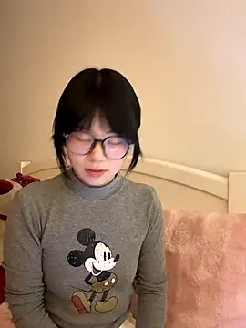 Ella-A9 online show from December 19, 3:37 pm