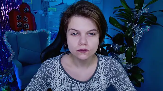 EllieMurler online show from December 18, 9:03 am