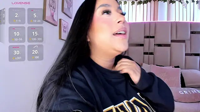 Zoey thompson online show from November 23, 2:19 pm