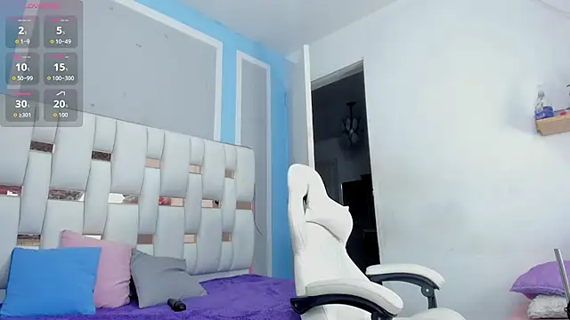 marsmith1 online show from November 6, 5:35 am